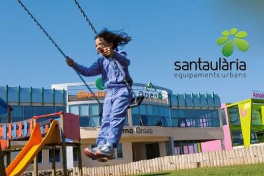 Gronxadors als parcs infantils per a totes les edats