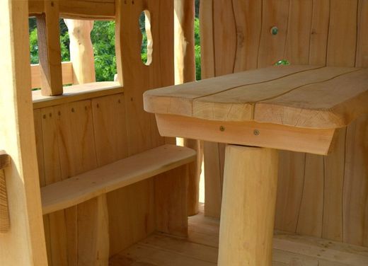 Caseta Infantil de Robinia BOLETS AMB BALCÓ