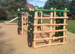 Joc d'escalada de fusta de Robinia REMOLC