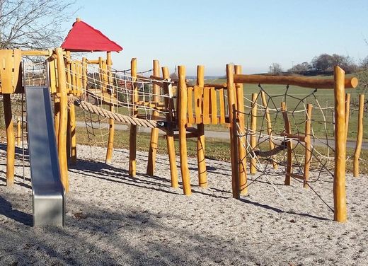 Juego infantil de madera de Robinia Castillo AHORNPARK