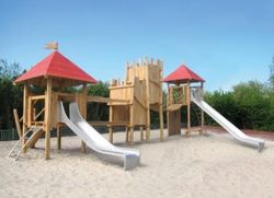 Joc infantil de fusta de Robinia Castell CAVALLERS DE ROBÍNIA