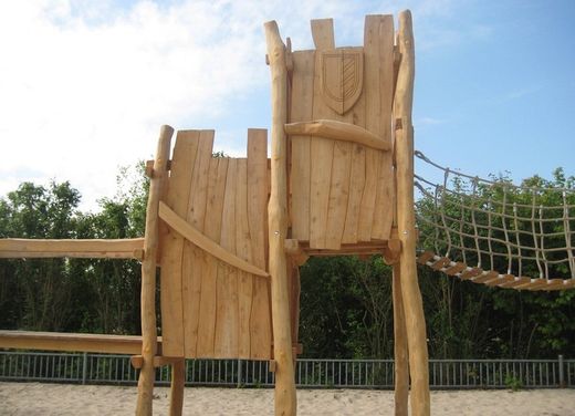 Juego infantil de madera de Robinia Castillo CABALLEROS DE ROBINIA
