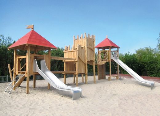 Juego infantil de madera de Robinia Castillo CABALLEROS DE ROBINIA