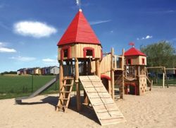 Joc infantil de fusta de Robinia Castell LLADRE