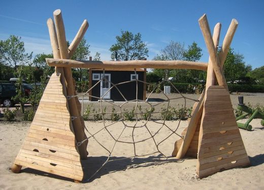 Joc infantil de fusta de robinia Indi BOTIGUES AMB XARXA