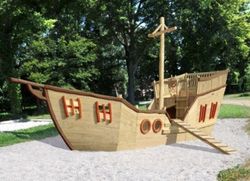 Joc infantil de fusta de robinia Marítim VAIXELL CAÇATESSORS