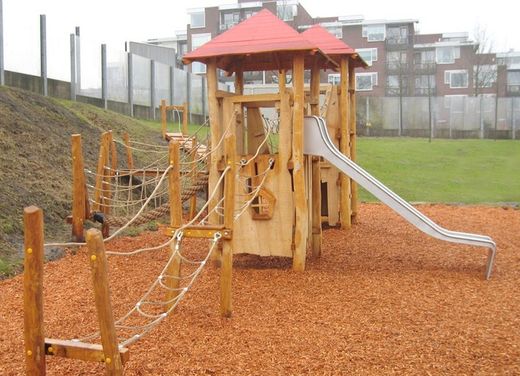Joc infantil de fusta de Robinia torreta multijoc ESCALADA
