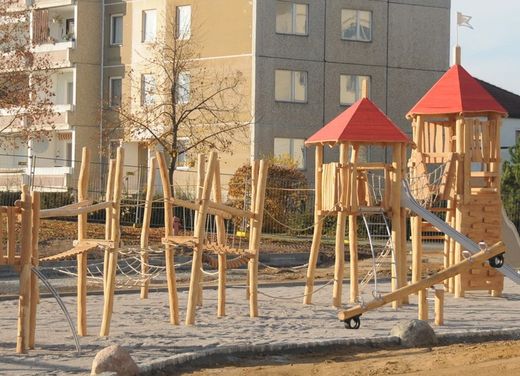 Joc infantil de fusta de Robinia torreta multijoc MAMUT