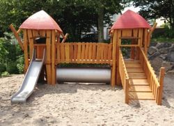 Joc infantil de fusta de Robinia torreta multijoc PINACLE