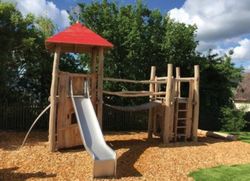 Joc infantil de fusta de Robinia torreta multijoc THERESIA