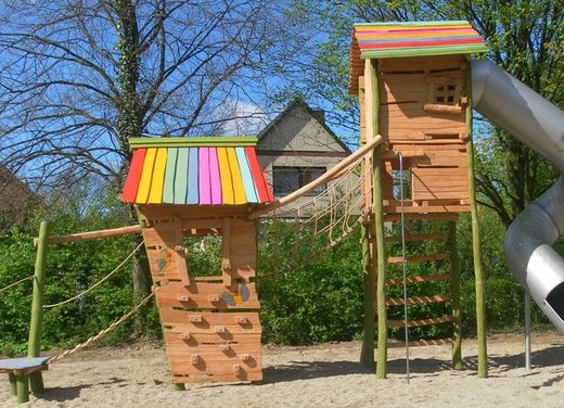 Joc infantil de fusta de Robinia torreta multijoc ZWITSCHERLAND