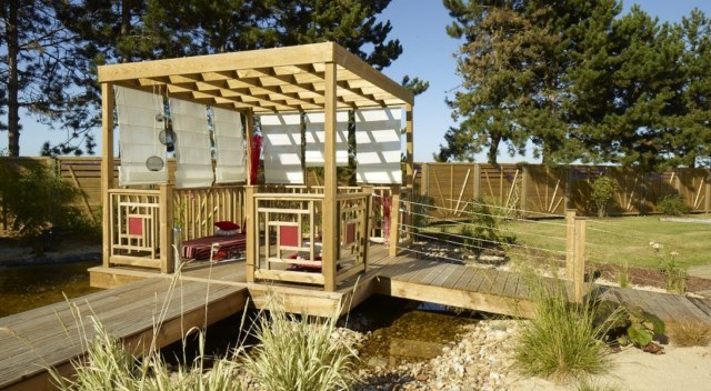 Construcciones de madera tratada pera el exterior